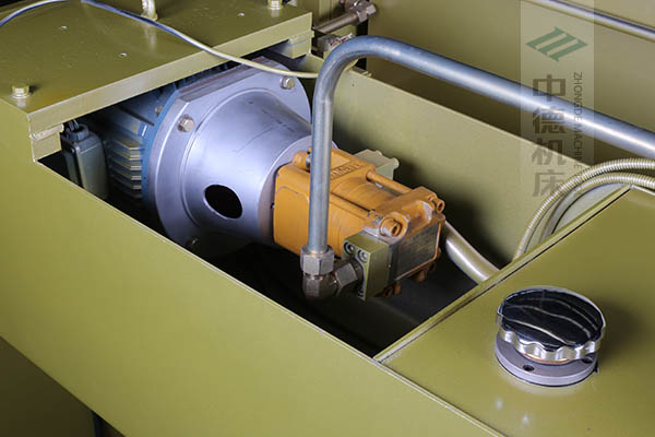 ZDP-4022半內(nèi)裝式西門(mén)子電機(jī)油泵，動(dòng)力強(qiáng)勁澎湃，并有效控制噪音.jpg